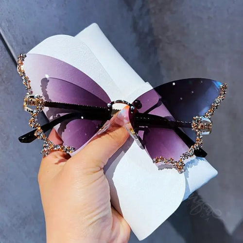 Bild in Galerie-Viewer laden, Diamant-Schmetterlings-Sonnenbrille
